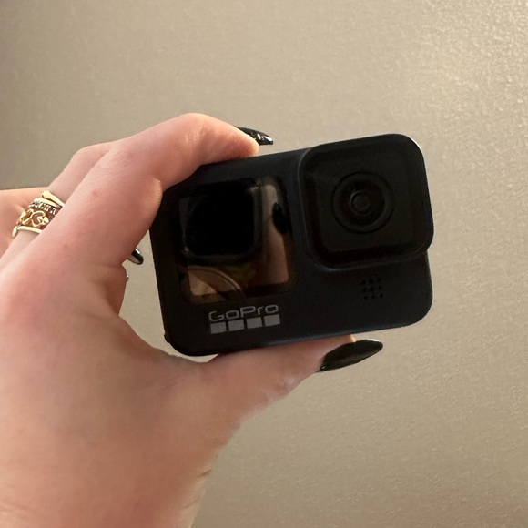 GoPro Hero 9 action camera - Picture 1 of 12